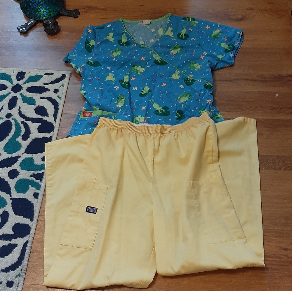Scrub set - Picture 4 of 4